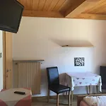 Weingut Zundlhof Bauernhof Bozen